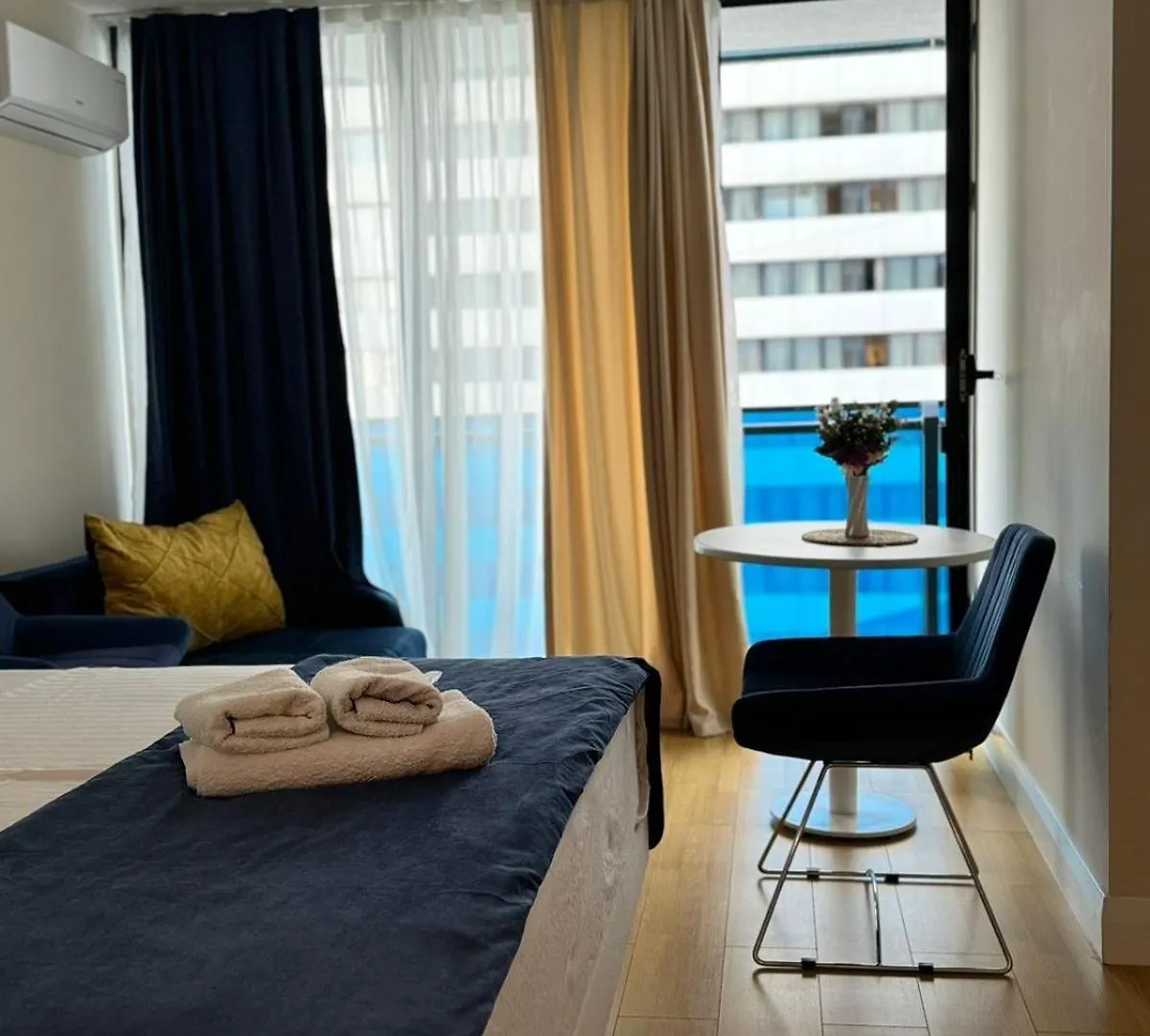 Batumi Orbi Apartments Angisa